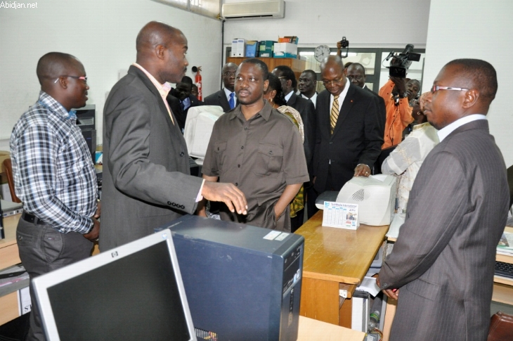 Assembl E Nationale Le Pr Sident Guillaume Kigbafori Soro Visite Ses