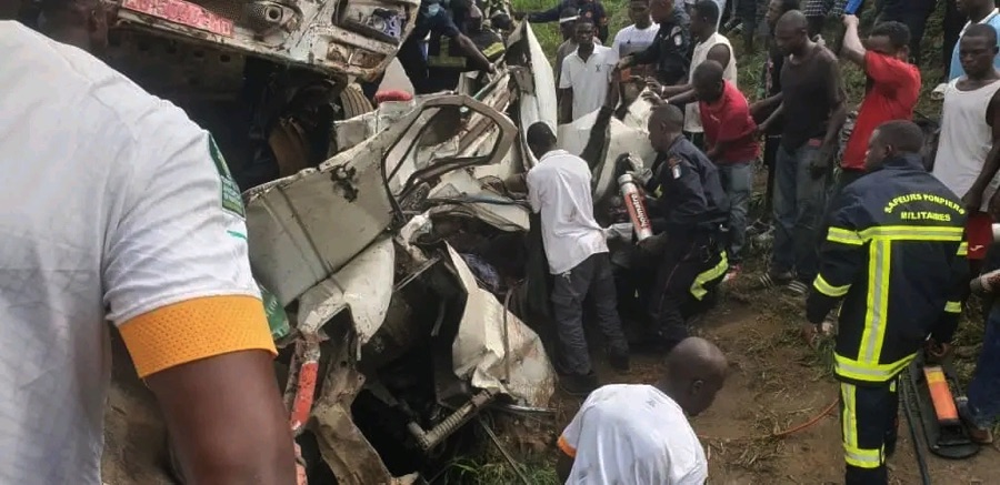 Un Accident De La Circulation Fait Trois Morts Et Un Bless Sur L Axe