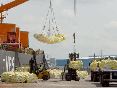 Côte d’Ivoire : le gouvernement suspend l’exportation du riz local et du sucre jusqu’au 31 décembre 2023