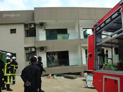 Côte d'Ivoire : 18 victimes dont un mort certain après l'effondrement d'un immeuble R+2 à Abidjan ( bilan provisoire, Pompiers)