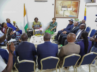 Dialogue politique en Côte d'Ivoire : Leonardo Santos Simão échange avec les opposants de la CAP au siège du MGC