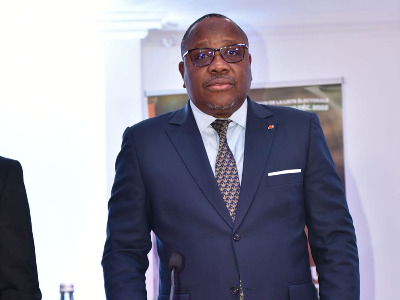 Côte d’Ivoire : Alassane Ouattara nomme Ibrahime Coulibaly-Kuibiert président du Conseil d’État