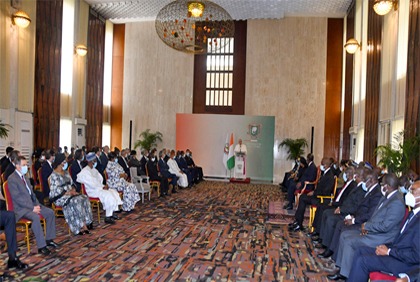 Présentation de voeux de nouvel an 2021