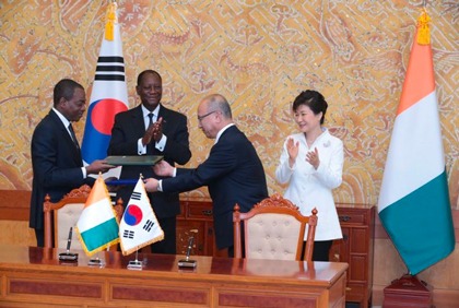 Visite officielle du Chef de l`Etat en Corée du Sud