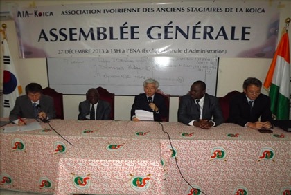 Coopération internationale: activités des ambassades étrangères en Côte d`Ivoire en 2013