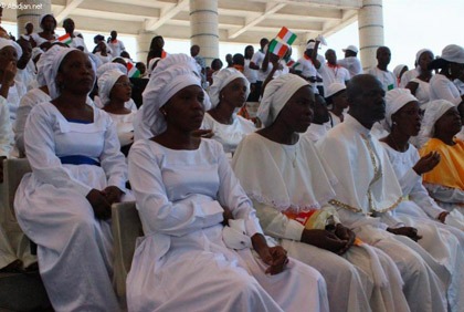 Écrans ® Grande chaire d'église, diaphonie de Cote dIvoire