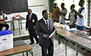 Législatives 2016 : Le président Ouattara accomplit son devoir civique