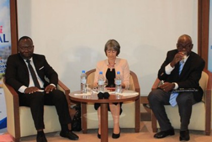 Politique : la société civile ouvre le débat sur le rôle du Parlement ivoirien dans la démocratie