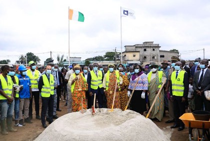 Lancement de l`accompagnement social des populations du village d`Akouédo suite à la fermeture de la décharge