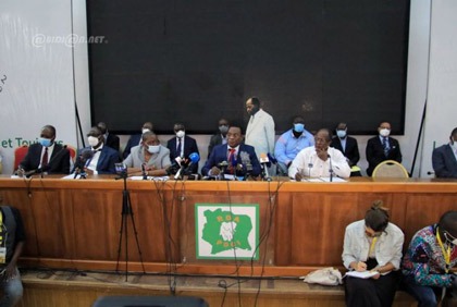 Conférence de presse de la plateforme de l`opposition relative à la désobéissance civile