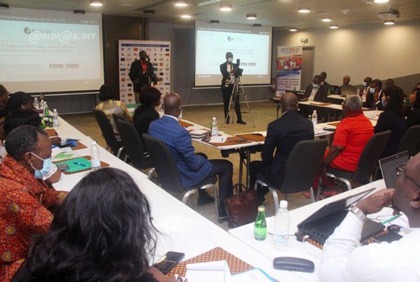 Clôture de l`atelier de consultation de la société civile pour son engagement au processus du plan national de développement