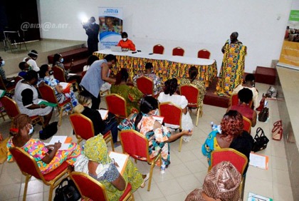 Atelier de formation à l’intention des femmes candidates et leurs suppléantes aux élections législatives de 2021