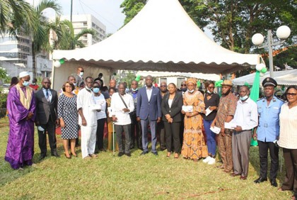 Bourse d’étude : Orabank Côte d’Ivoire aux côtés de la Mairie du Plateau pour la seconde édition de sa cérémonie de remise de bourses d’étude aux élèves et étudiants