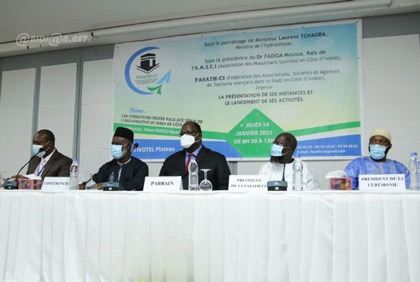 Lancement des activités de la fédération des associations exerçant dans le Hadj en Côte d`Ivoire