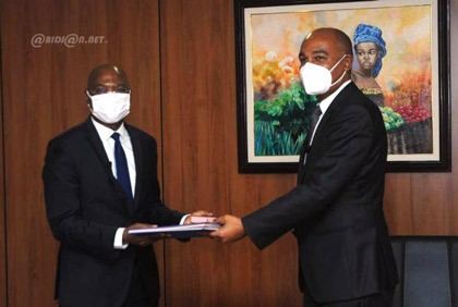 Cérémonie de signature de convention entre IPS CNPS et Eranov