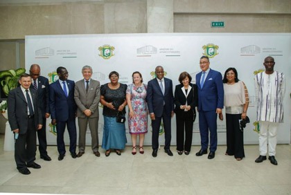 Dîner d`adieu en l`honneur de l’ambassadrice de la Grande-Bretagne en Côte d`Ivoire SEM Joséphine Gauld