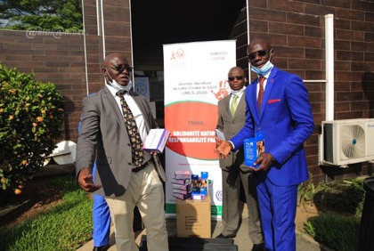 Journée Mondiale de lutte contre le SIDA: la Coalition des Entreprises de Côte d`Ivoire contre le SIDA fait don de matériels de prévention à ses partenaires