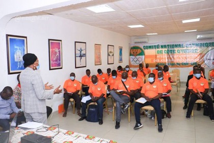 Le comite national olympique instruit les journalistes sportifs