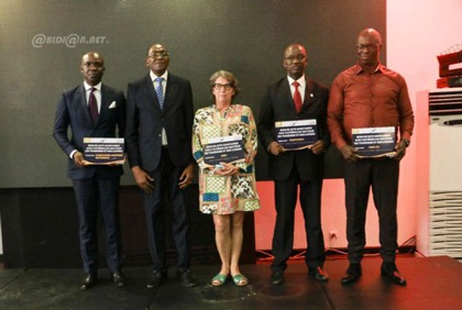 Lutte contre la covid-19 : Remise de kits sanitaires aux faîtières du secteur du tourisme