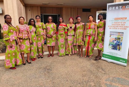 Opération don de sang de l`union des femmes de la GESTOCI