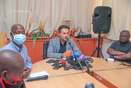 Football/Eliminatoires CAN 2022: conférence de presse du sélectionneur des Éléphants