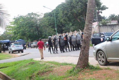 Cocody: Les forces de l’ordre déployées au domicile du président Bėdié