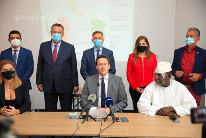 Présidentielle 2020: déclaration de la mission internationale d`observation des libéraux et démocrates