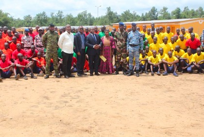 Cérémonie de fin de resocialisation des stagiaires volontaires au centre Civique pour le développement de Bimbresso