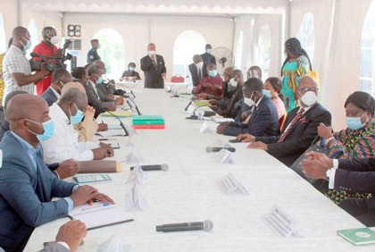 Présidentielle 2020: l’opposition ėchange avec une mission ministérielle de la CEDEAO