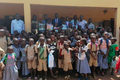 Tengrela/ Rentrée scolaire 2020-2021: une Ong soulage des élèves démunis de la région