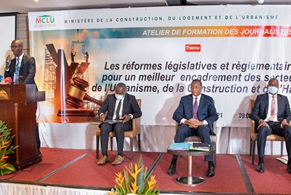 Séminaire de formation des journalistes sur les réformes législatives et réglementaires dans le cadre du logement