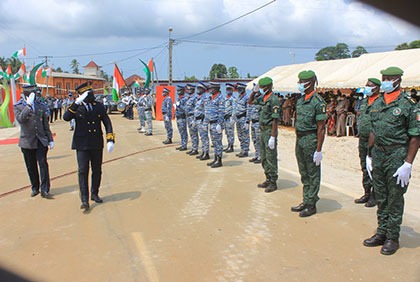 Cérémonie officielle du 61e anniversaire de la Côte d'Ivoire à Goudoumé, sous-préfecture de Songon