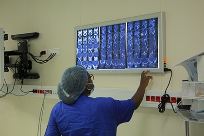 Santé auditive: 4ème mission de la chirurgie des implants cochléaires de MedEl