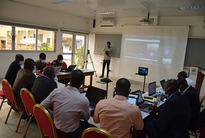 Ouverture d'un séminaire sur l'Intégration des « jeux sérieux » dans le système pédagogique