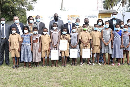 Appui à l’éducation: La CIPREL offre des kits scolaires aux écoles publiques de Vridi