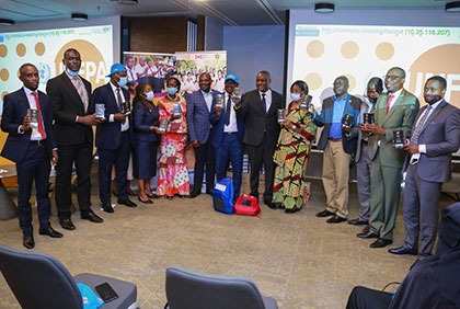 Scolarisation de la jeune fille: présentation à mi-parcours du bilan du projet 