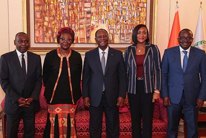Entretien du Président de la République, S.E.M. Alassane OUATTARA, avec Mme Mariam DAO GABALA