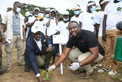 Journée nationale « un jour, 50 millions d’arbres » : le ministre Alain-Richard Donwahi appelle à une mobilisation de tous