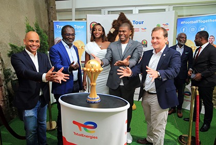 Trophy Tour CAN 2021: Soirée VIP B2B au siège de Weblogy Côte d'Ivoire