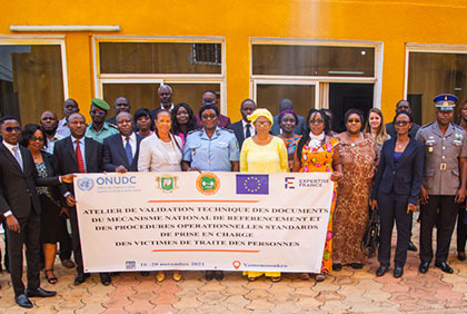 Atelier de validation technique relatif au référencement  des procédures opérationnelles standards de prise en charge des victimes de traite des personnes