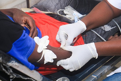 Action sociale: Le lion's club Abidjan Pacem organise des dépistages du diabète et dons de sang à Abobo