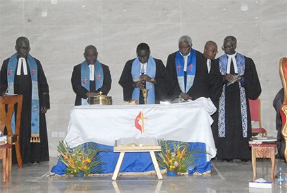 Religion: Cérémonie dédicace du temple Emmanuel de Yopougon Gesco