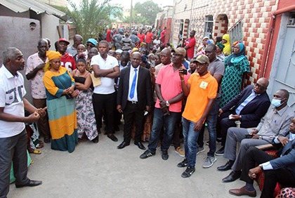 Koumassi: Les déguerpis des quartiers Houphouet-Boigny 1 et 2 reçoivent la visite de la député de la commune