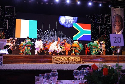 Dîner officiel offert par le Président de la République en l'honneur de son homologue sud-africain