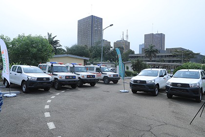 Don de la FONDATION LONACI : 06 véhicules remis aux Forces de défense et de sécurité