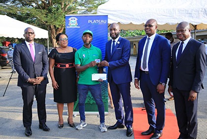 Double cérémonie de lancement du programme d'Insertion socio-Professionnelle des Jeunes des Rues du Plateau et de la carte VISA Plateau Accès