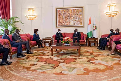 Entretien du Président de la République, S.E.M. Alassane Ouattara, avec le Président de la Banque Ouest Africaine de Développement (BOAD), M. Serge Ekue