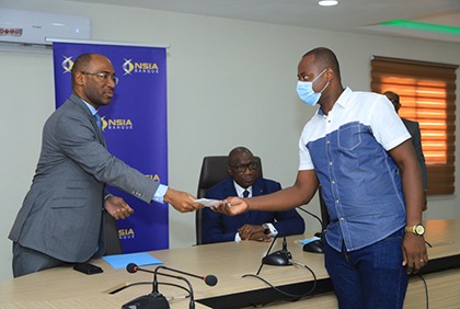 Effondrement d'un immeuble à Treichville : NSIA Banque CI aux côtés des populations sinistrées