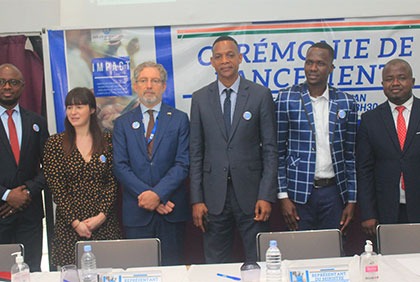 Lutte contre la désinformation: l'UE finance un projet impliquant les médias numériques ivoiriens