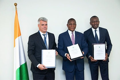 Le ministère de la construction et un groupement d’entreprises s’engagent pour la construction de 20 000 logements en Côte d’Ivoire